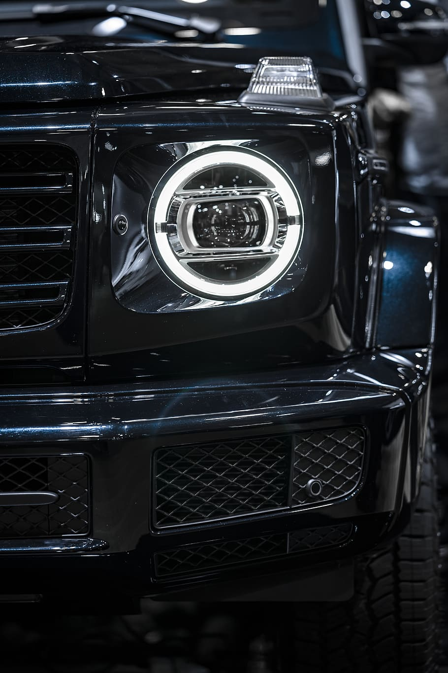 AUTO PARTS POWERHOUSE